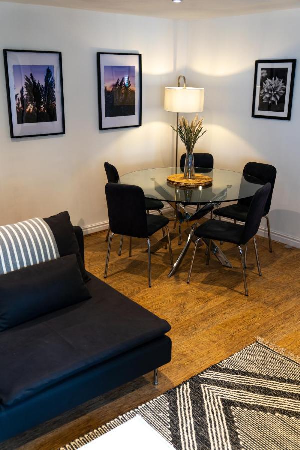 Bower Apartment ฮาร์โรเกต ภายนอก รูปภาพ